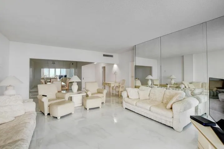 100 Worth Avenue # 7, Palm Beach, FL 33480 photo 12