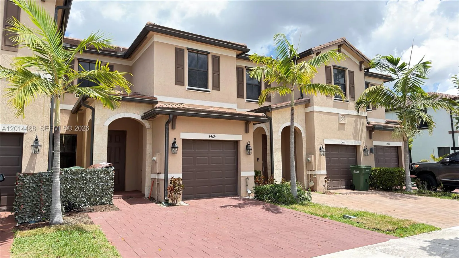 3469 W 106th St, Hialeah, FL 33018 photo 2
