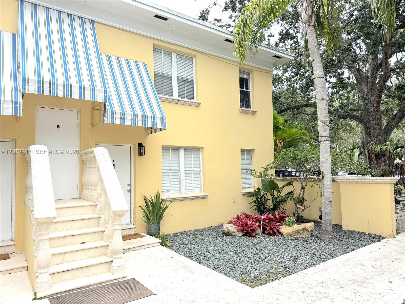 3375 Franklin Ave # B, Miami, FL 33133