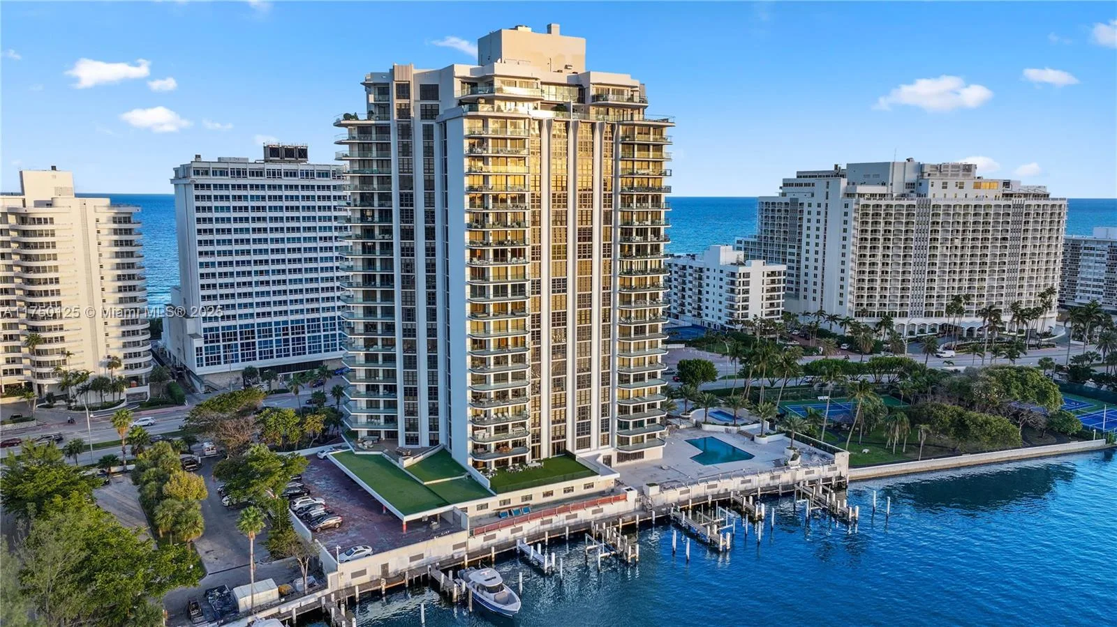 5500 Collins Ave # 802, Miami Beach, FL 33140
