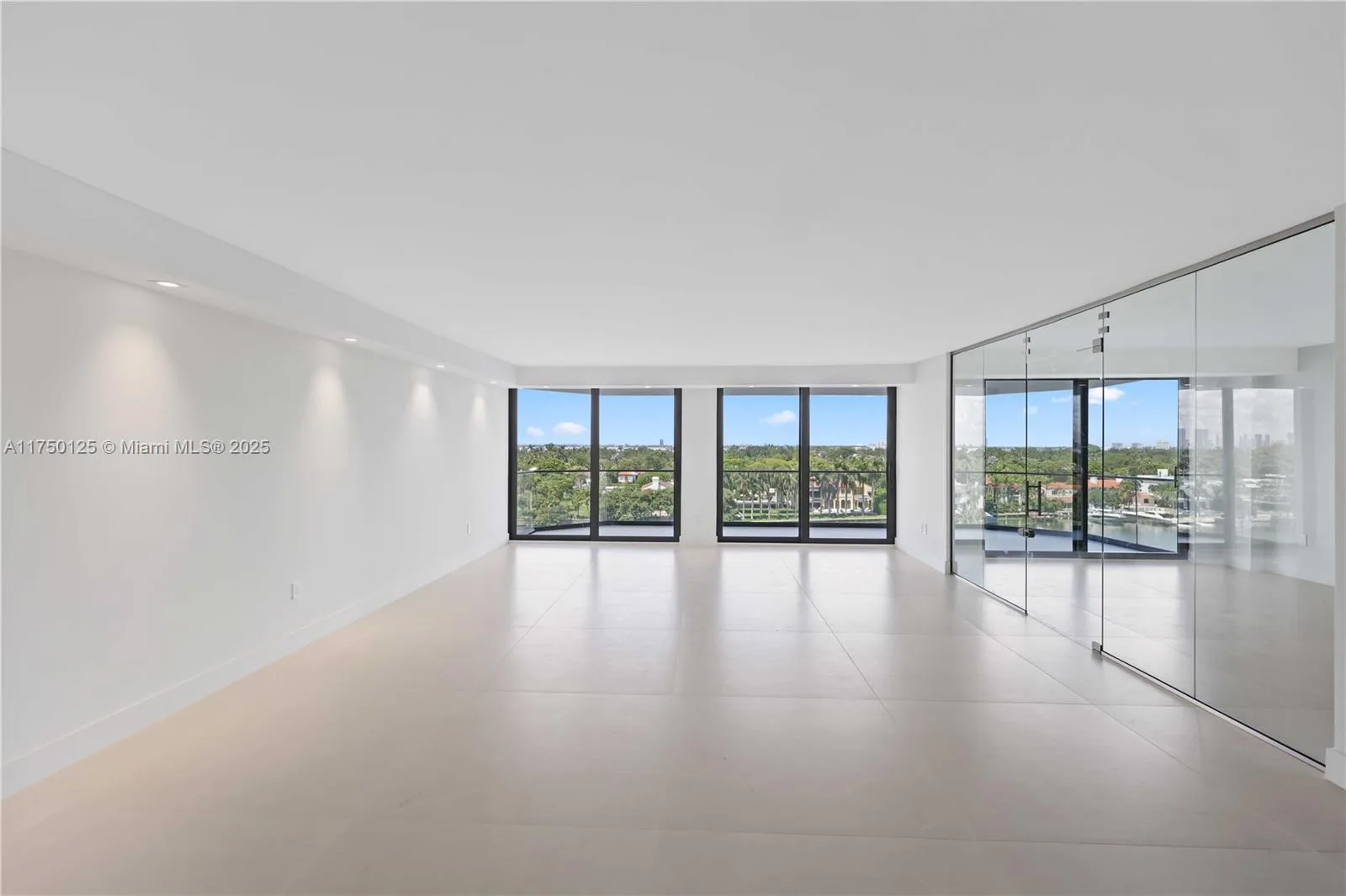 5500 Collins Ave # 802, Miami Beach, FL 33140 photo 10