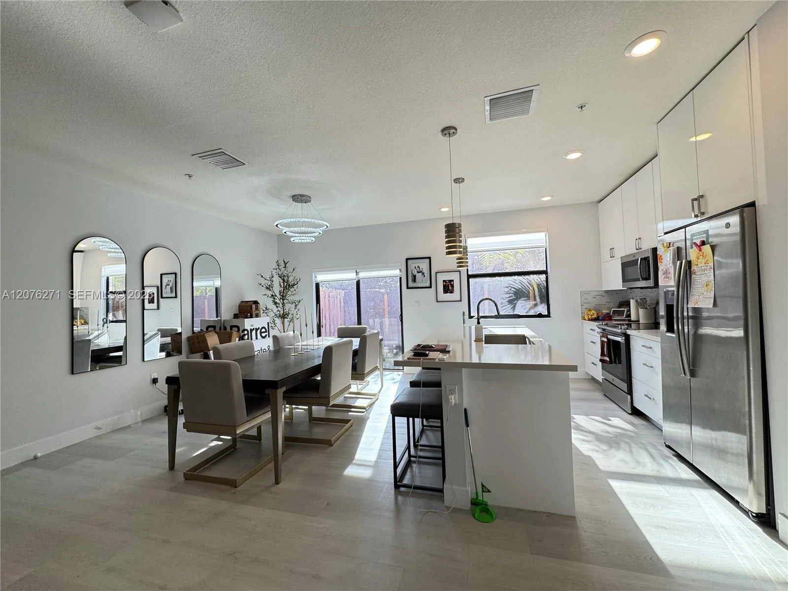 10413 NW 82nd St # 3, Doral, FL 33178