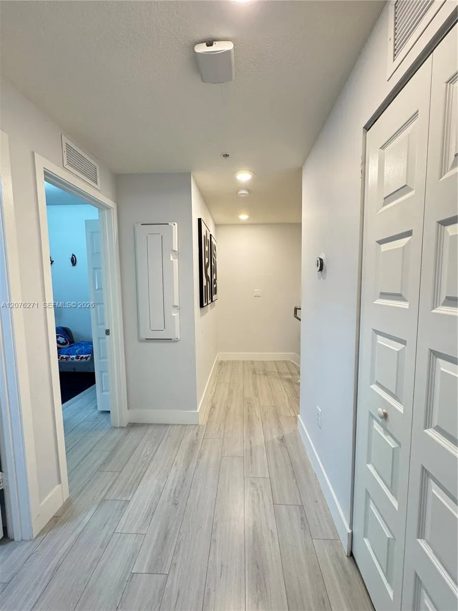 10413 NW 82nd St # 3, Doral, FL 33178 photo 5