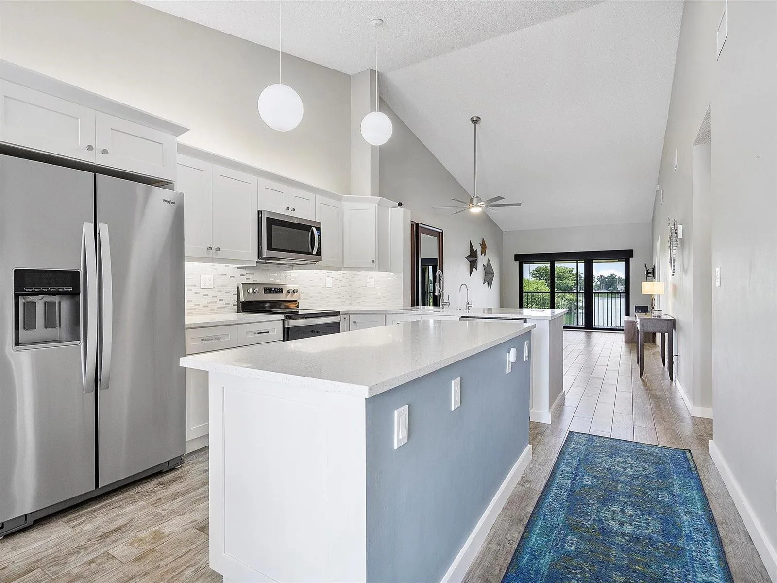 3200 NW 46th Street # 203, Oakland Park, FL 33309