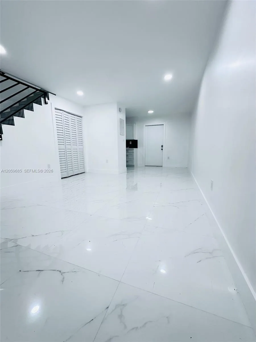 131 NE 77th St # 4, Miami, FL 33138 photo 4