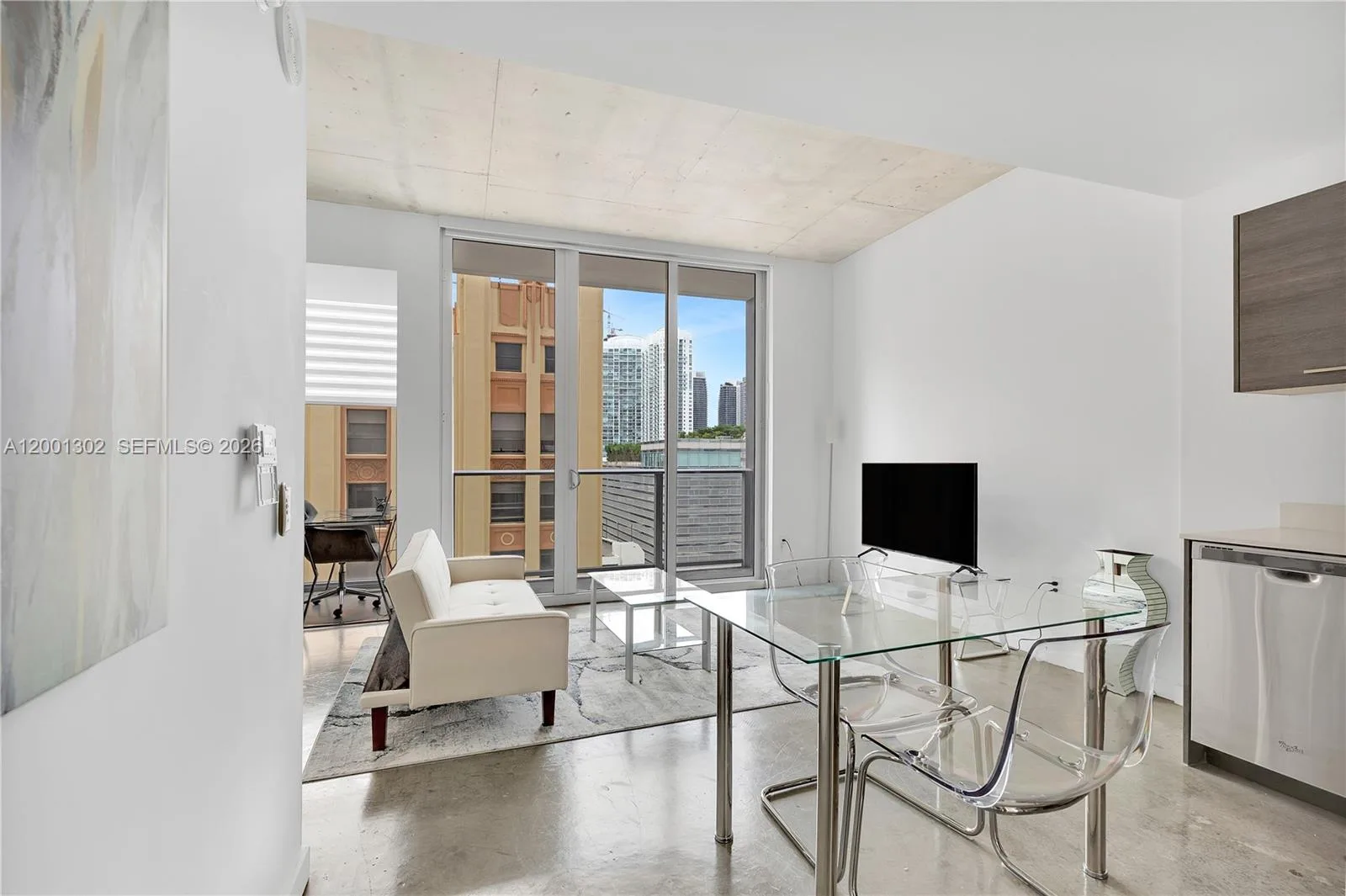 151 SE 1st St # 1107, Miami, FL 33131 photo 2