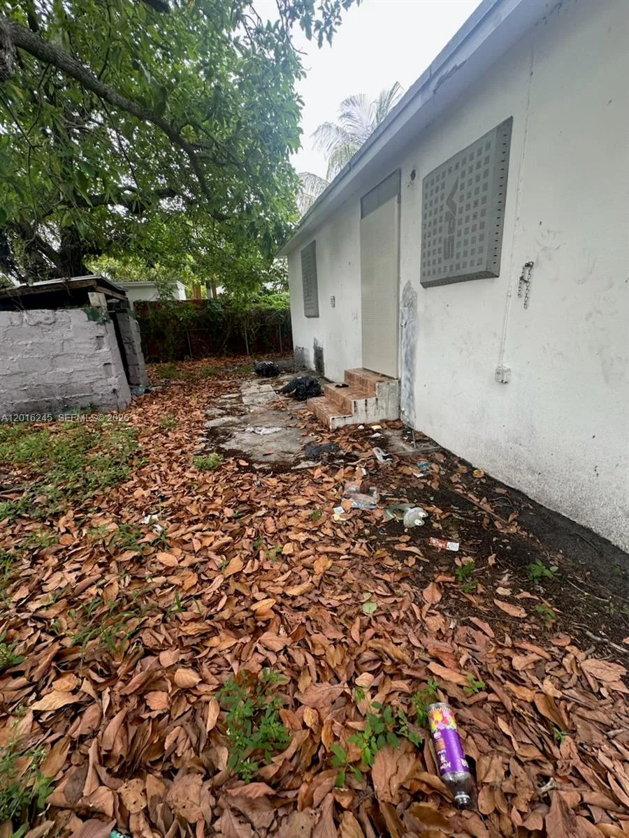 1891 NW 62nd Ter, Miami, FL 33147 photo 3