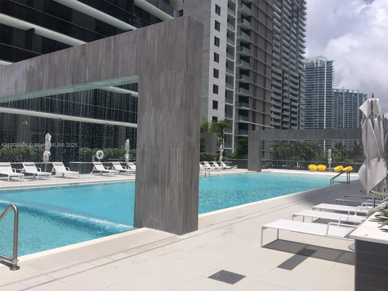 45 SW 9 st # 1402, Miami, FL 33131 photo 8