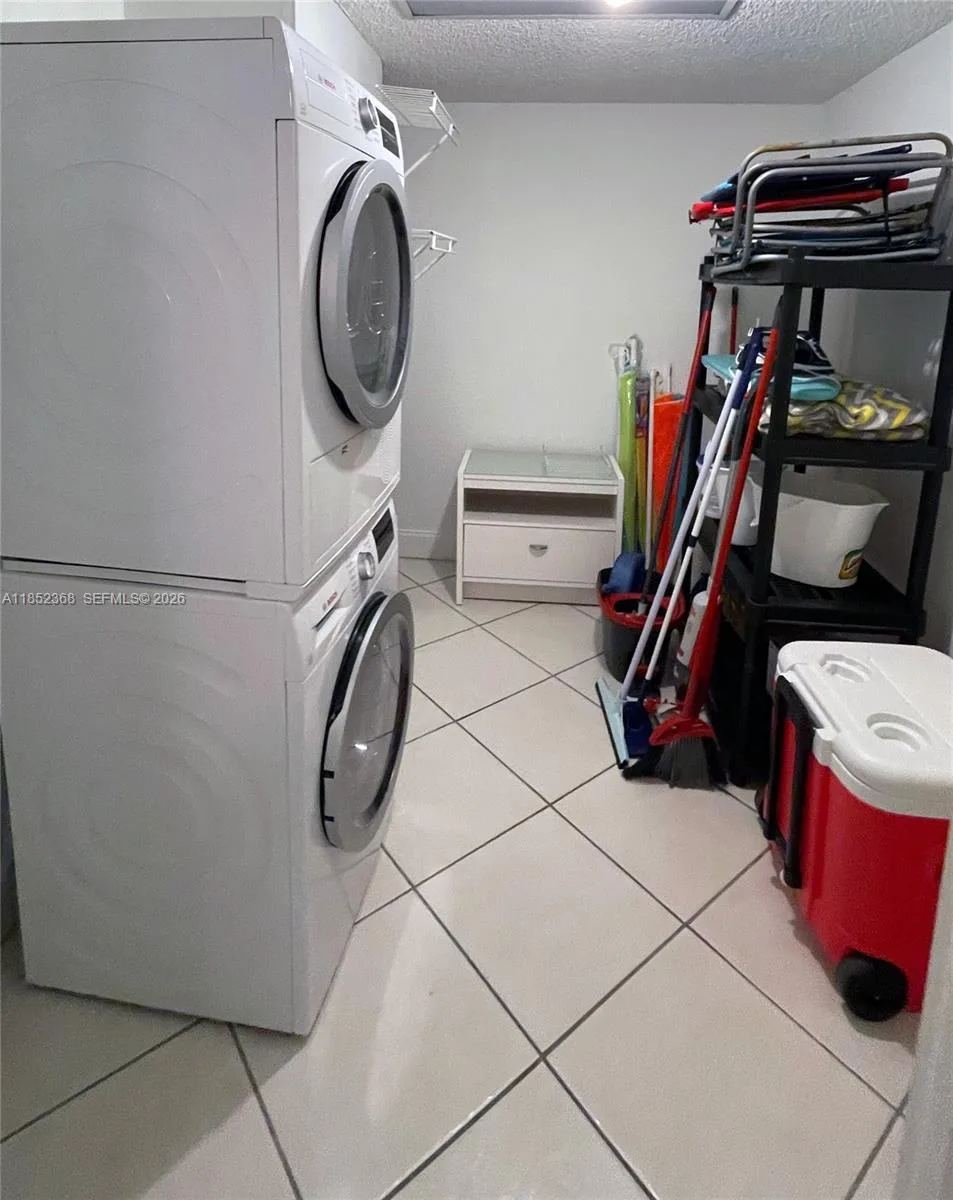 6039 Collins Ave # 311, Miami Beach, FL 33140 photo 11