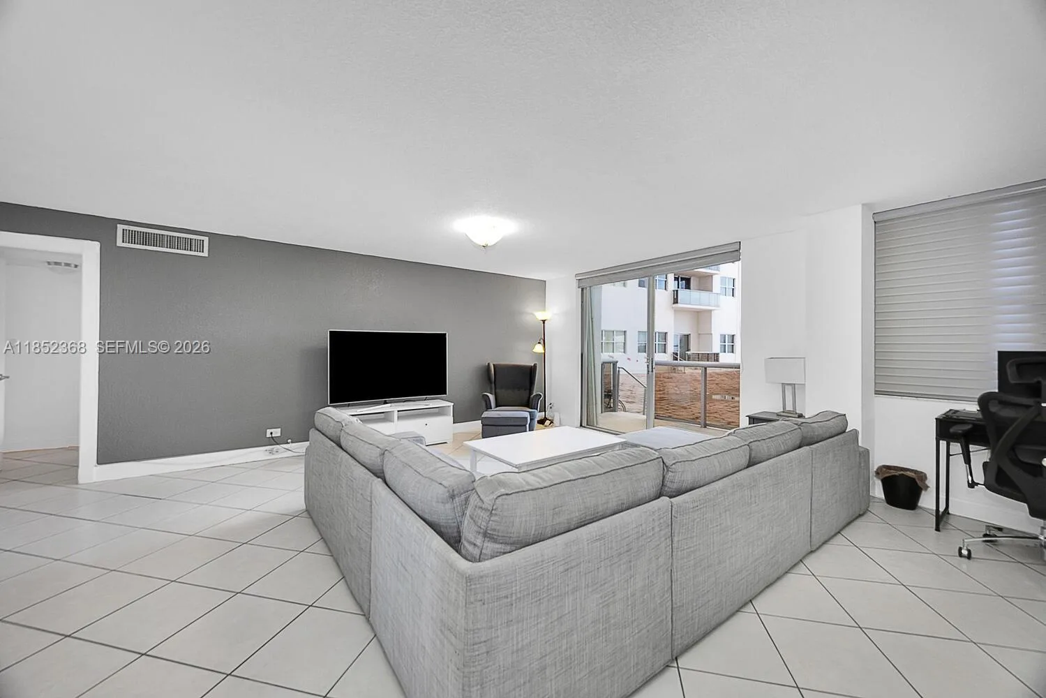 6039 Collins Ave # 311, Miami Beach, FL 33140 photo 8
