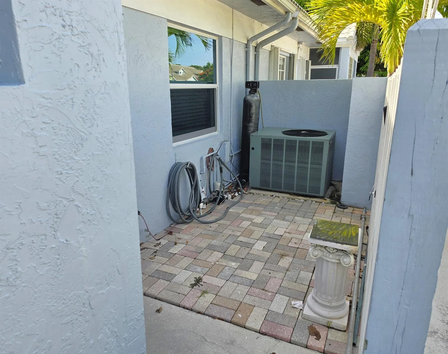 320 SE 2ND Avenue # B4, Deerfield Beach, FL 33441 photo 2