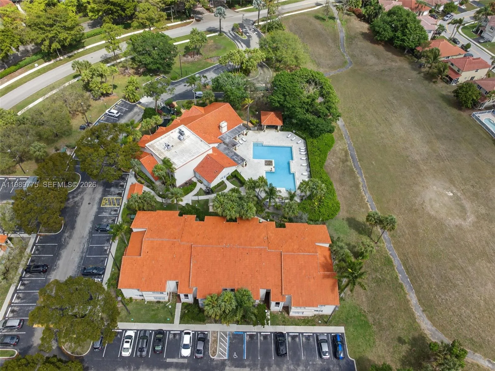 3390 N Pinewalk Dr N # 1026, Margate, FL 33063 photo 2