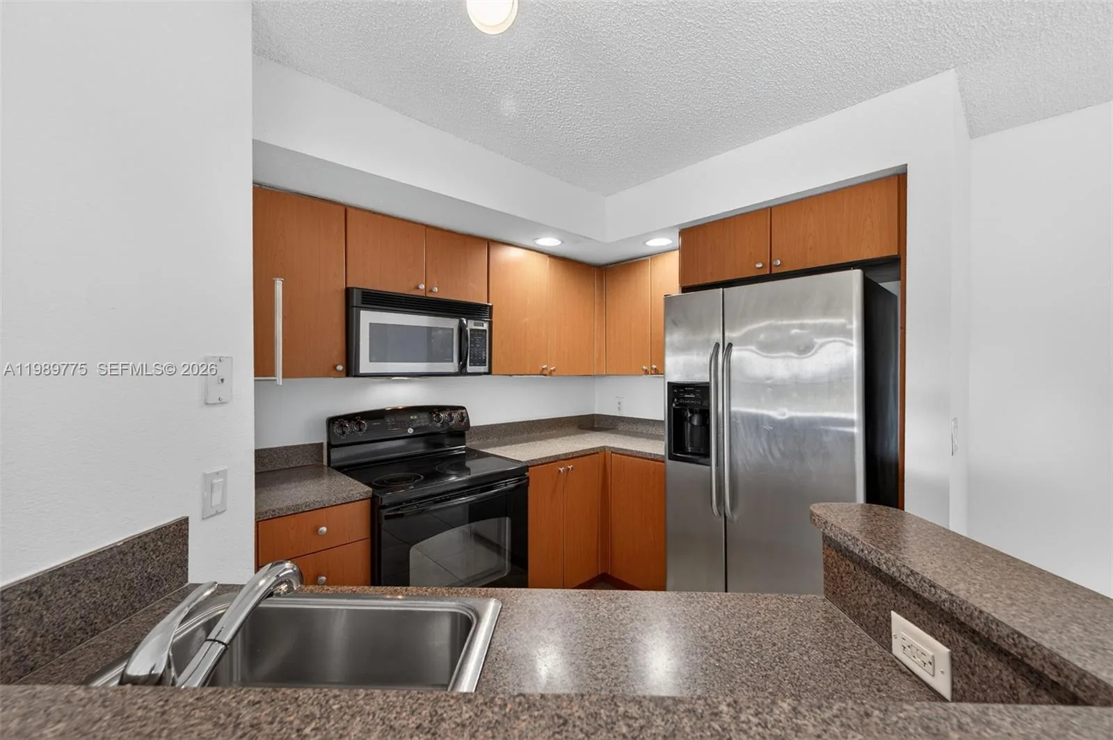 3390 N Pinewalk Dr N # 1026, Margate, FL 33063 photo 7