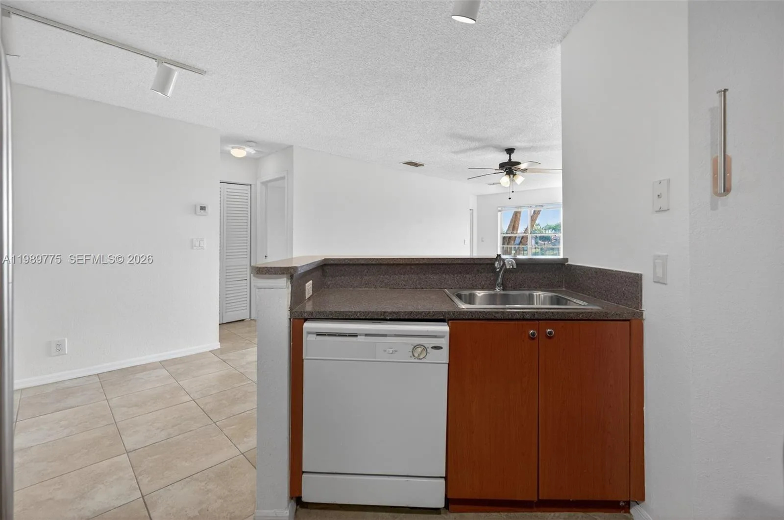 3390 N Pinewalk Dr N # 1026, Margate, FL 33063 photo 8