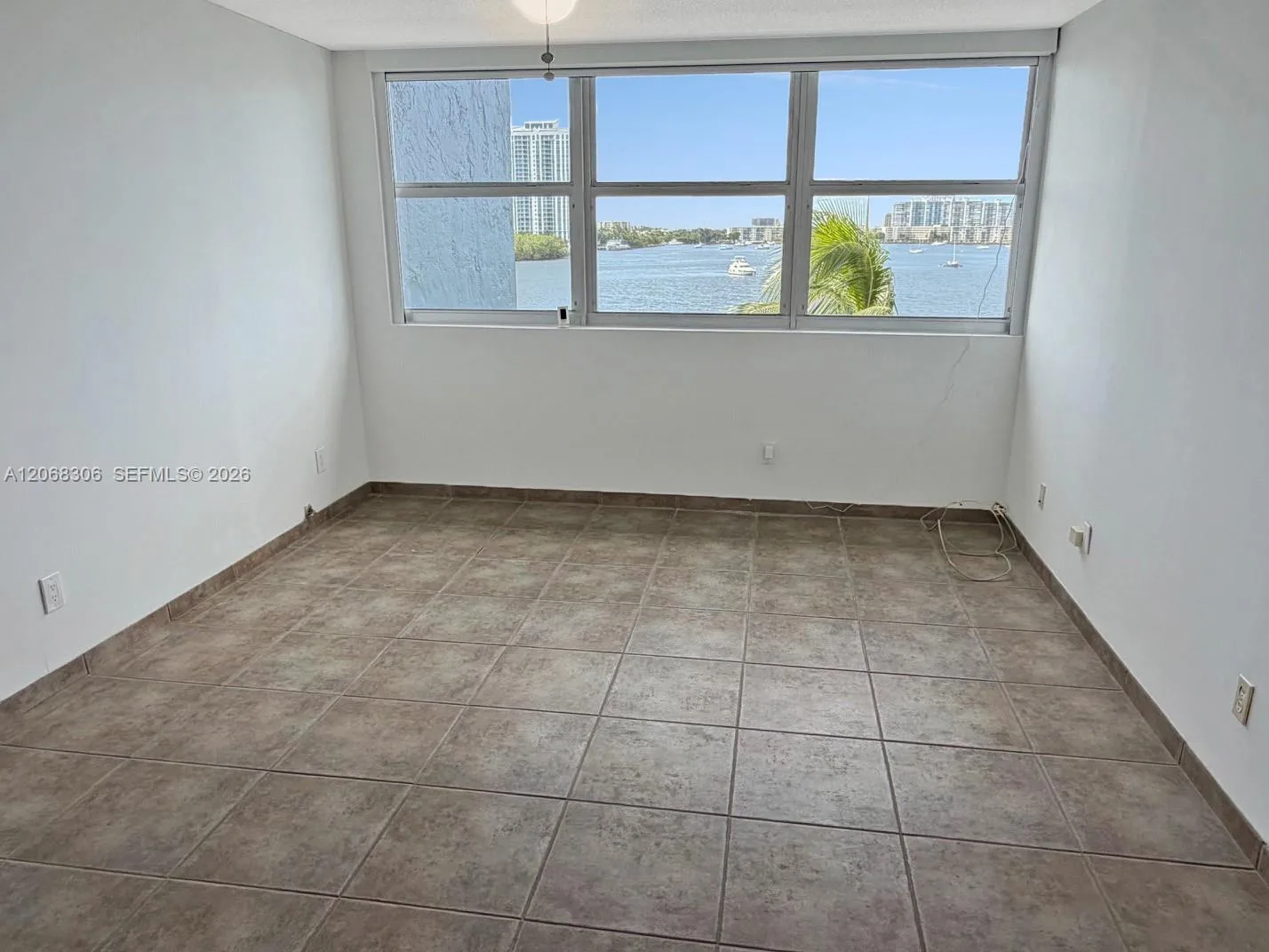 16546 NE 26th Ave # 4B, North Miami Beach, FL 33160 photo 8