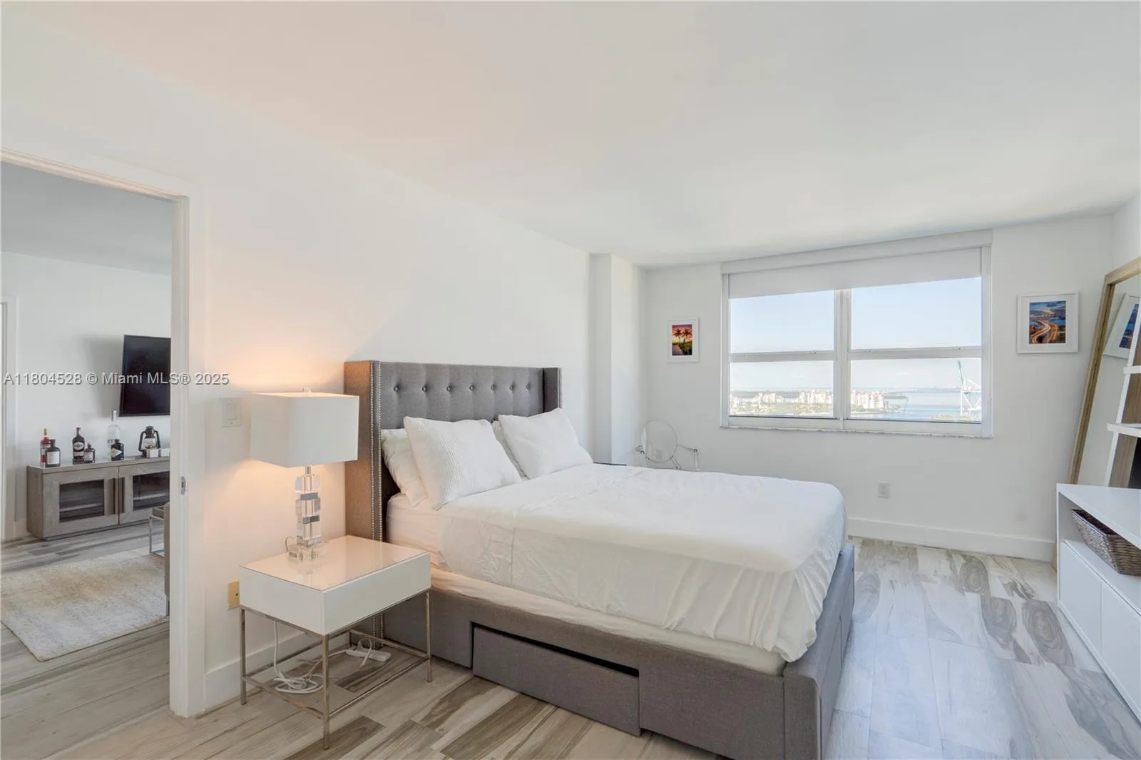 90 Alton Rd # 2010, Miami Beach, FL 33139 photo 11