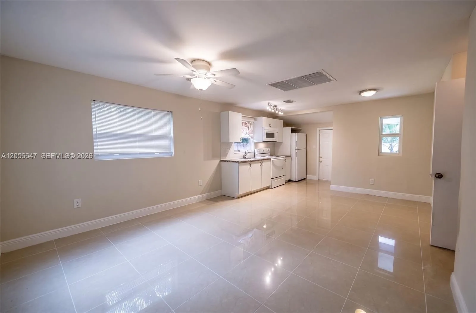 2241 Madison St, Hollywood, FL 33020 photo 2