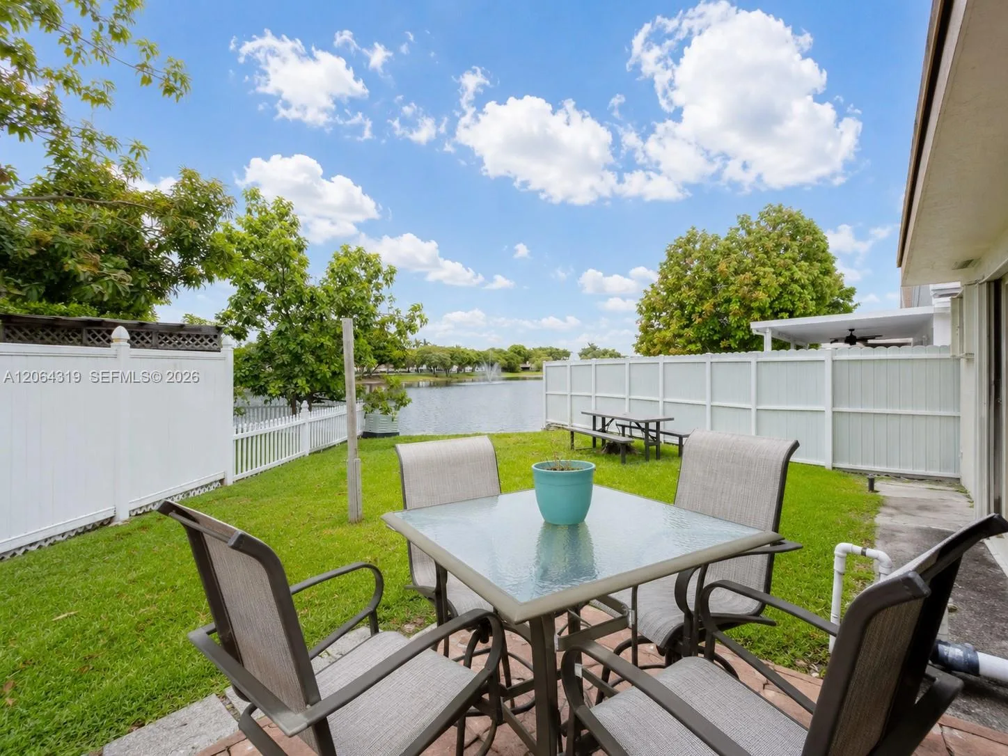 18772 NW 80th Ct, Hialeah, FL 33015 photo 12