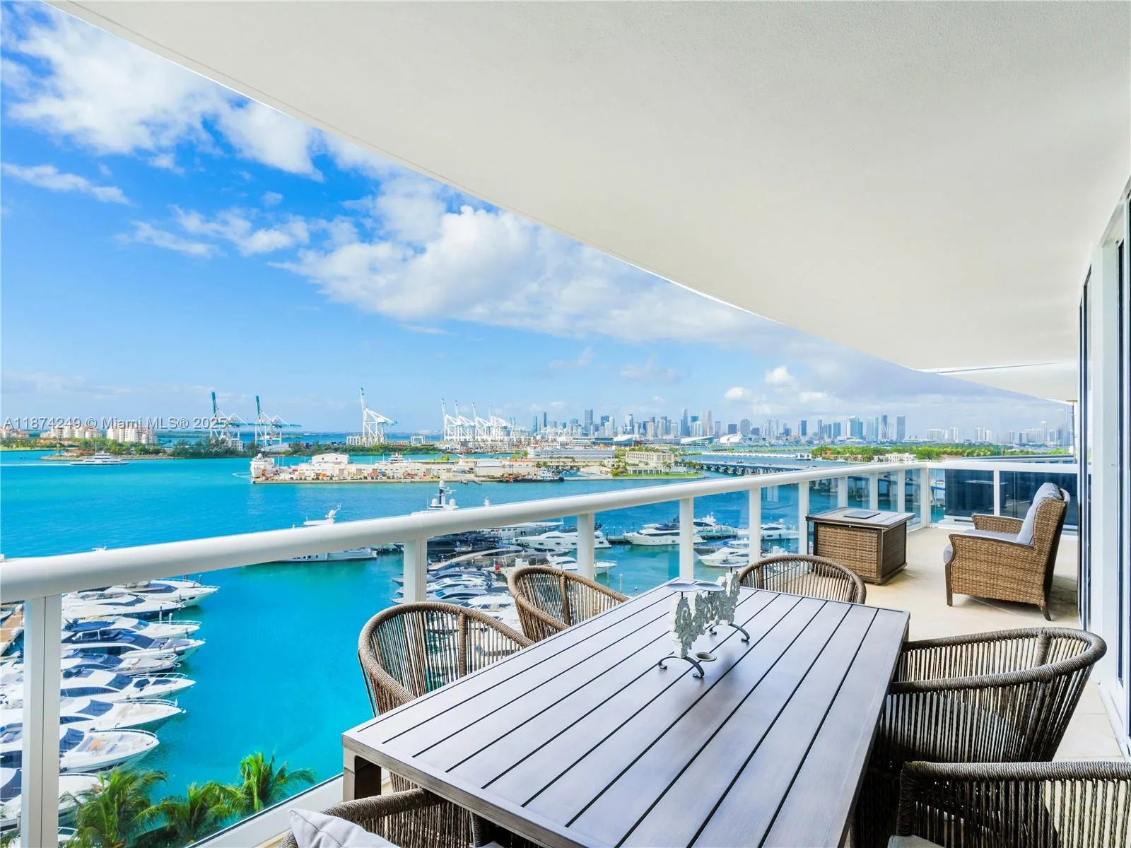 400 Alton Rd # 1104, Miami Beach, FL 33139
