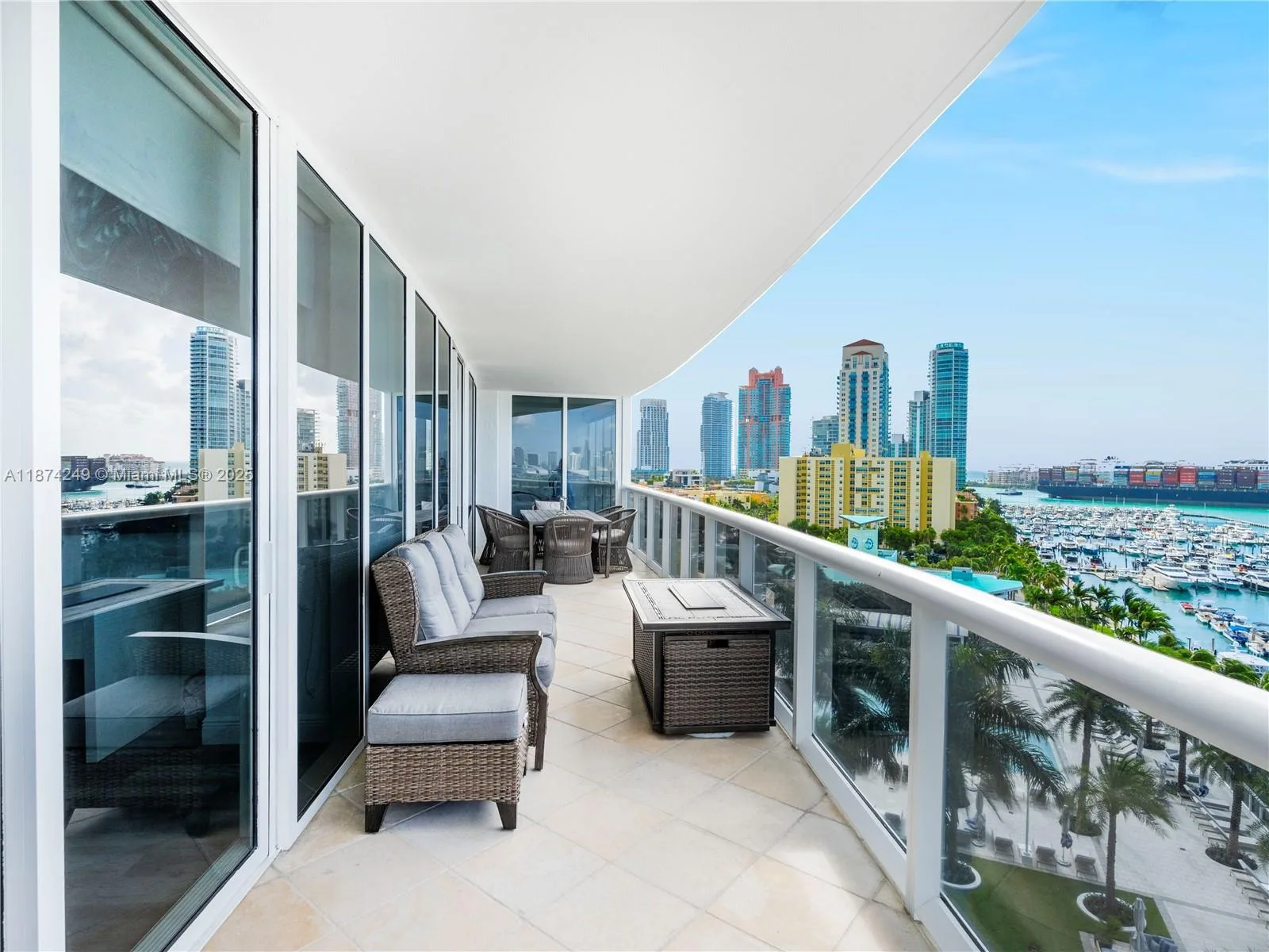 400 Alton Rd # 1104, Miami Beach, FL 33139 photo 3