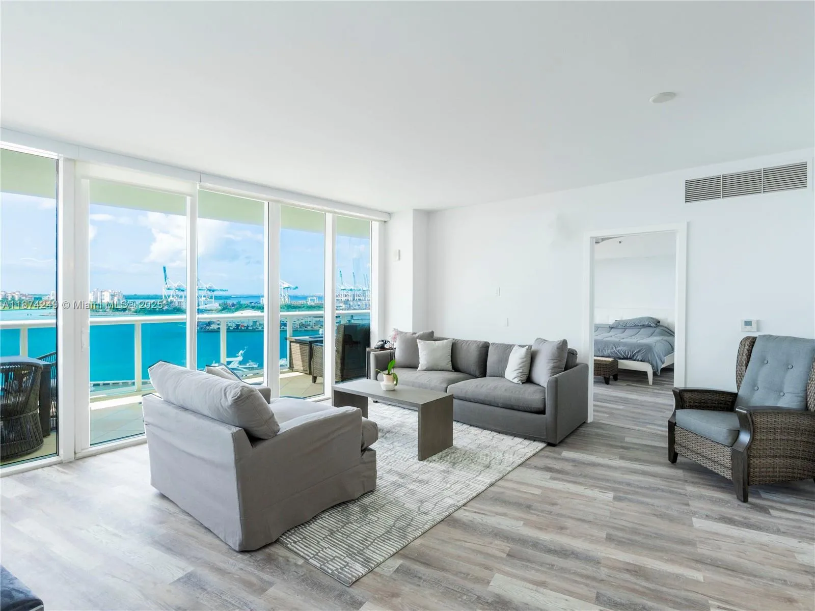 400 Alton Rd # 1104, Miami Beach, FL 33139 photo 7