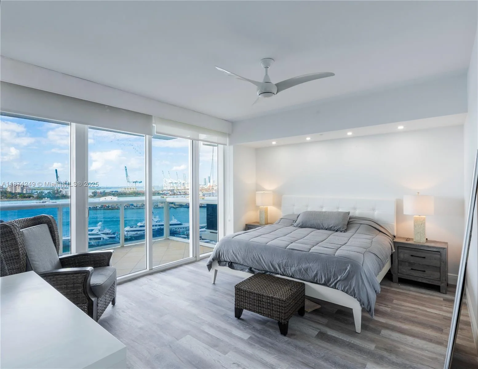 400 Alton Rd # 1104, Miami Beach, FL 33139 photo 9