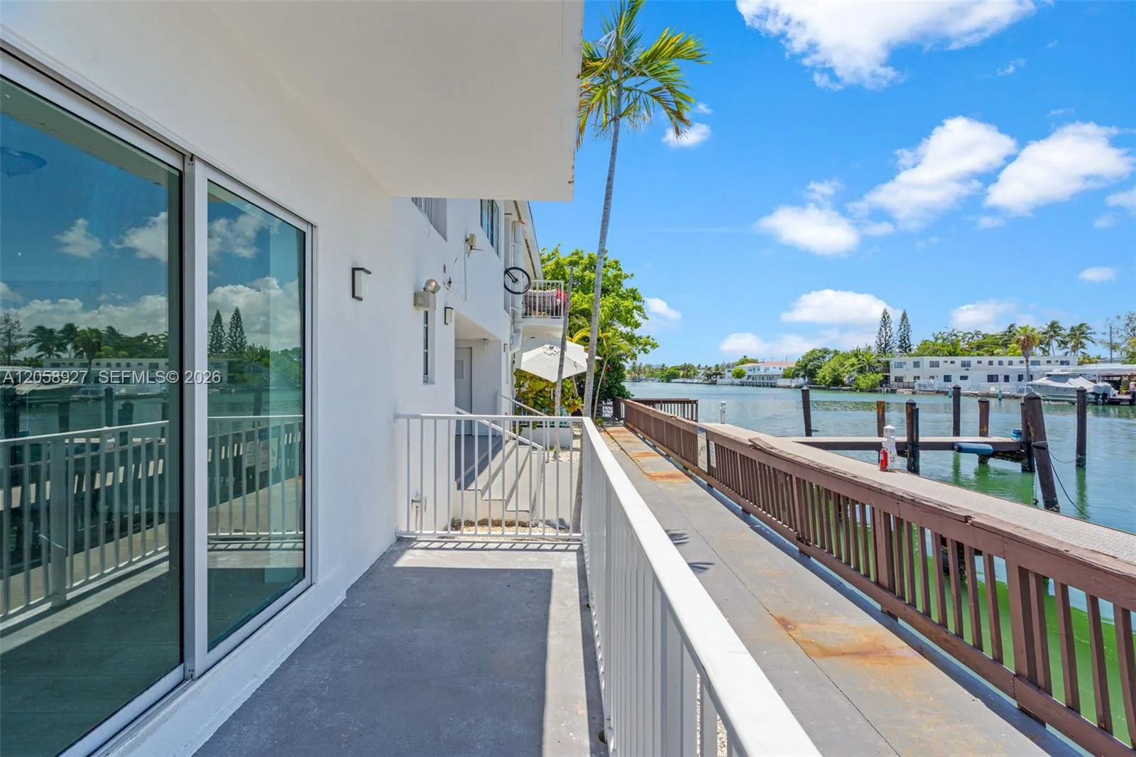 7930 Tatum Waterway Dr # S1, Miami Beach, FL 33141 photo 5