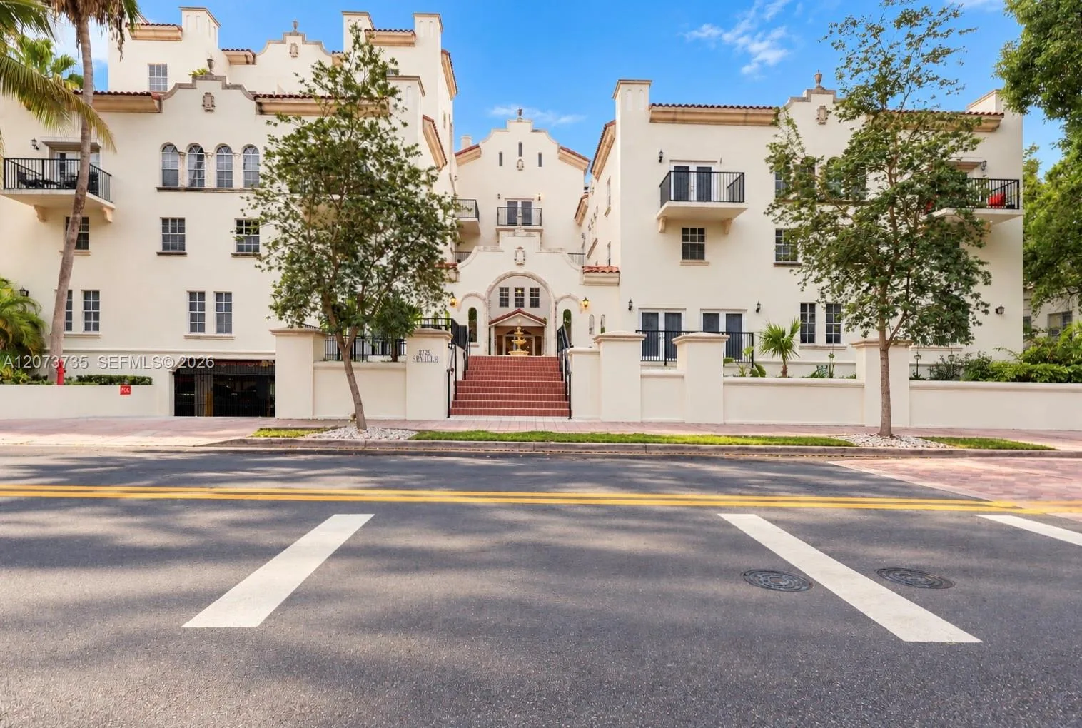323 Navarre Ave # 301, Coral Gables, FL 33134