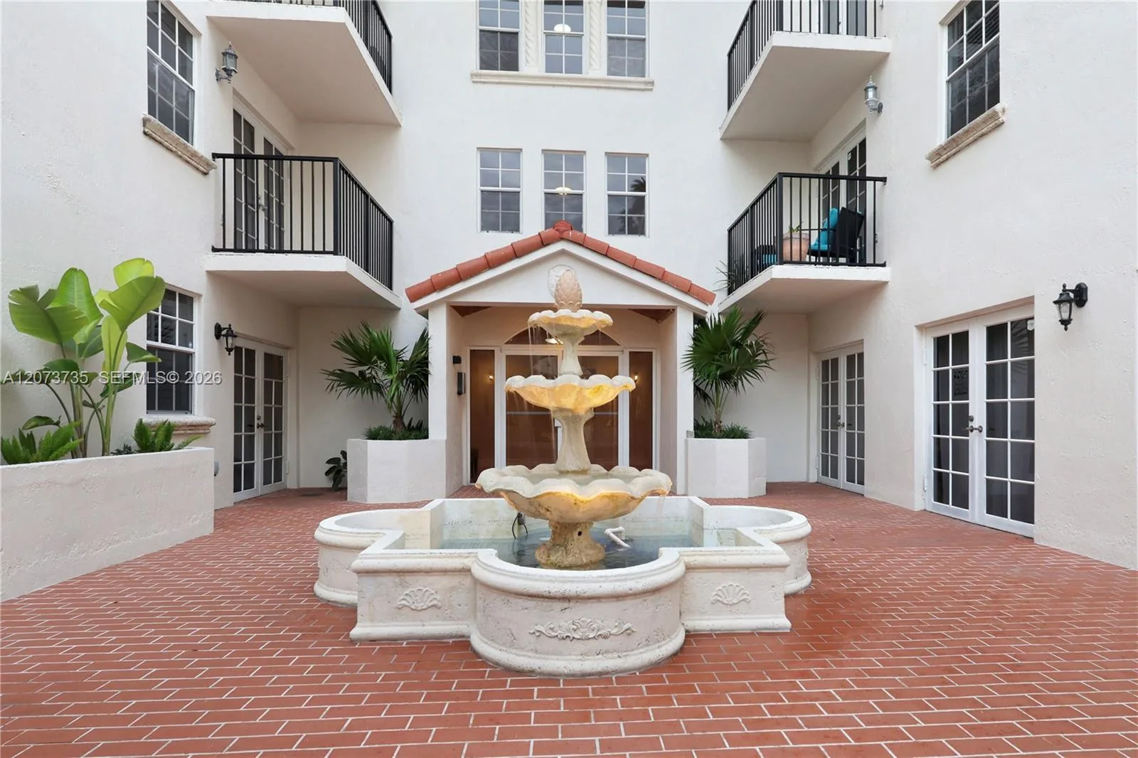 323 Navarre Ave # 301, Coral Gables, FL 33134 photo 4