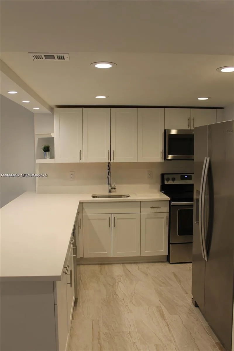 1801 S Ocean Dr # 333, Hallandale Beach, FL 33009 photo 6