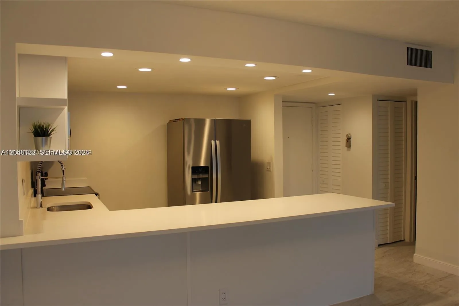 1801 S Ocean Dr # 333, Hallandale Beach, FL 33009 photo 8