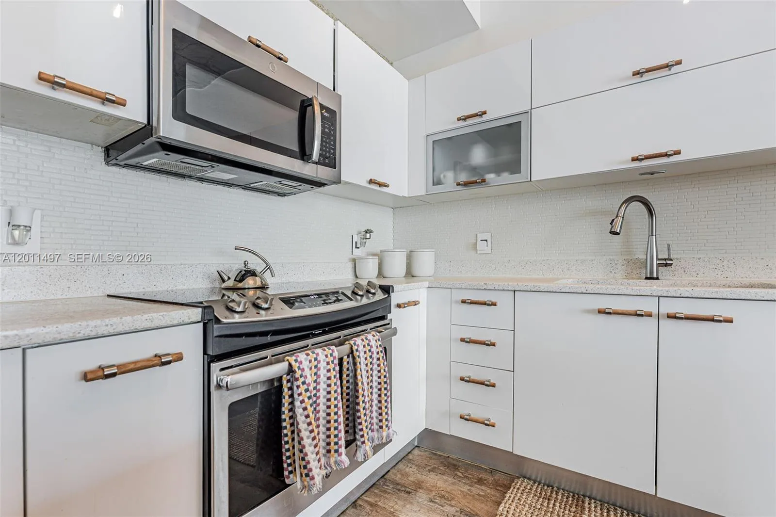 133 NE 2nd Ave # 1208, Miami, FL 33132 photo 11
