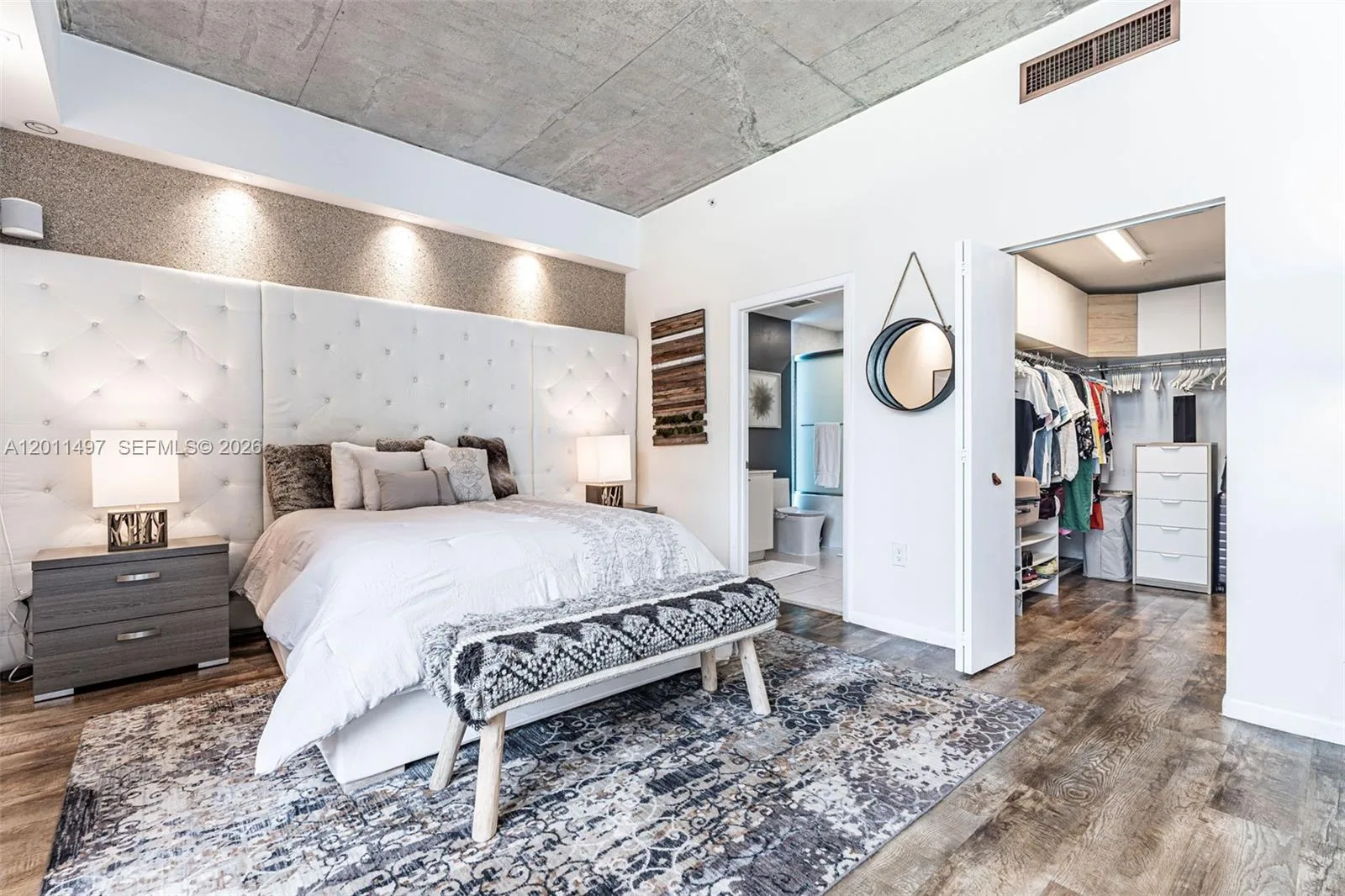 133 NE 2nd Ave # 1208, Miami, FL 33132 photo 3