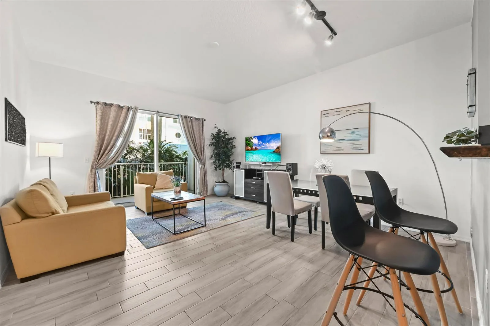 804 E Windward Way # #122, Lantana, FL 33462