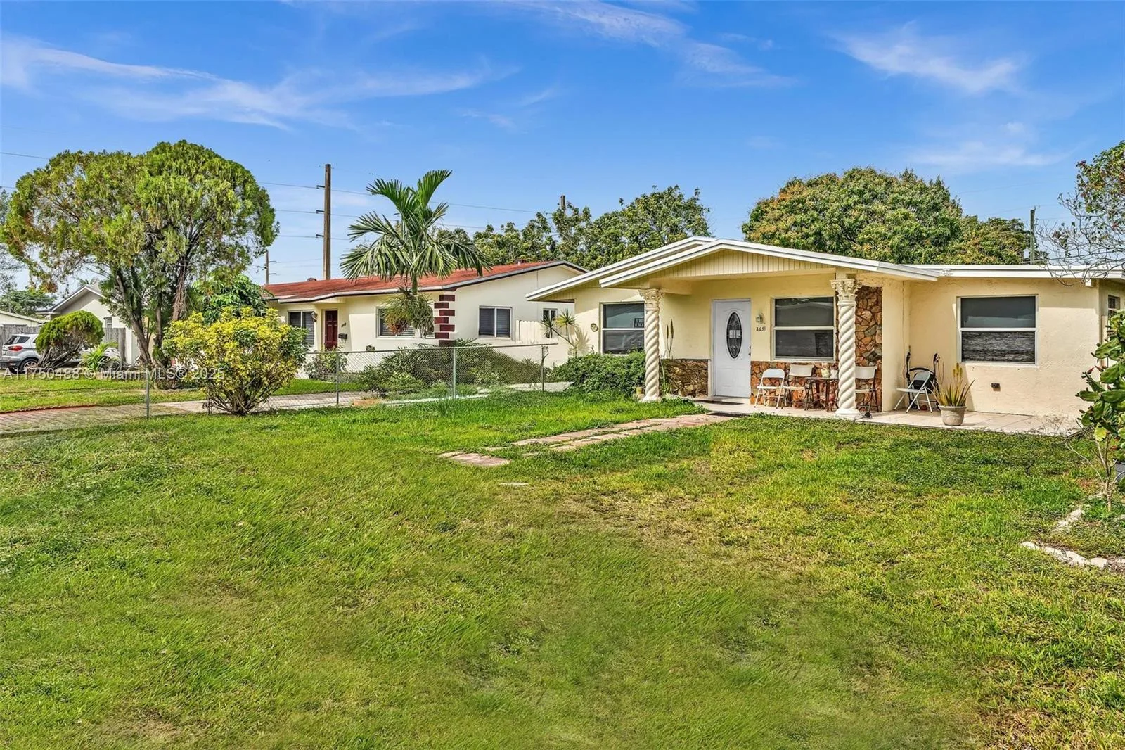 2631 NE 214th St, Miami, FL 33180 photo 5