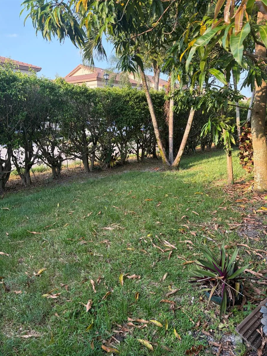 6807 Via Regina # 1, Boca Raton, FL 33433 photo 9