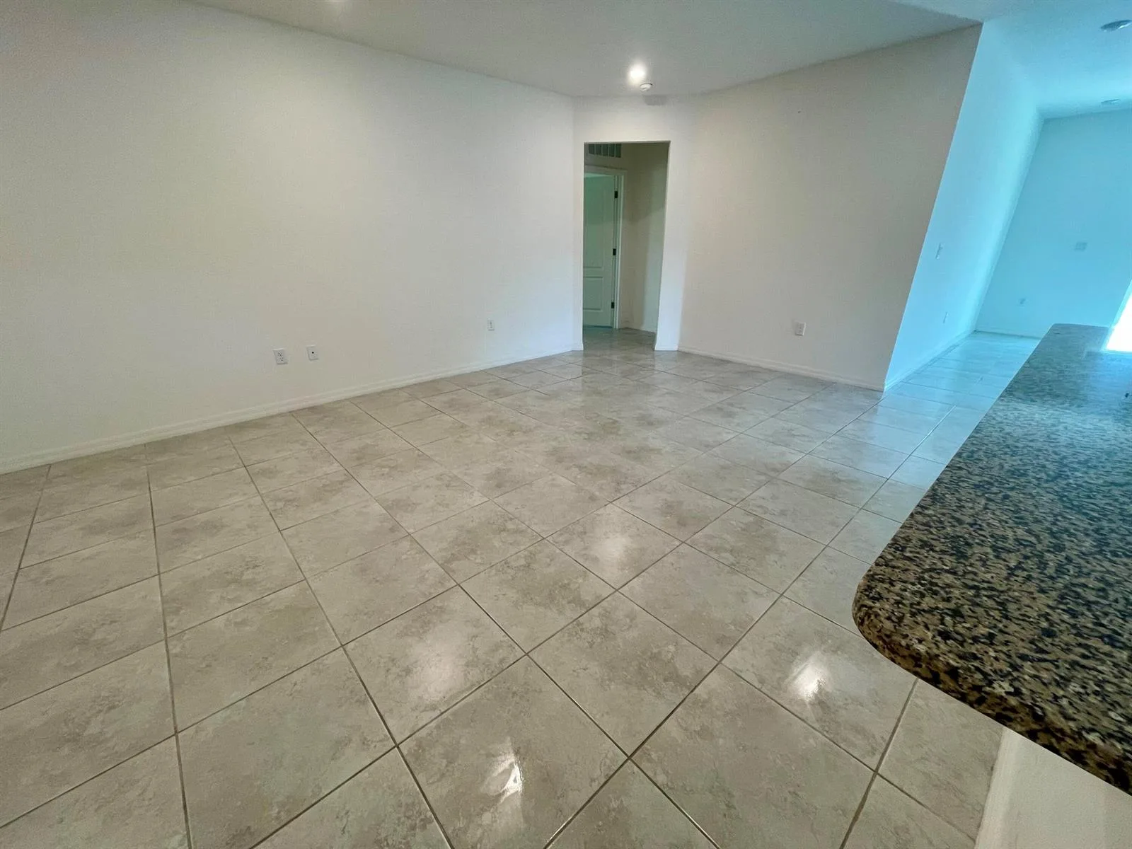 582 SW Sea Holly Terrace, Port St. Lucie, FL 34984 photo 5