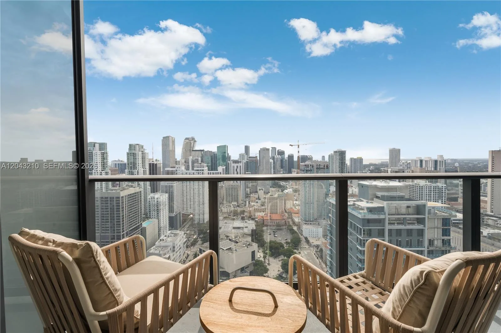 159 NE 6th St # 4212, Miami, FL 33132