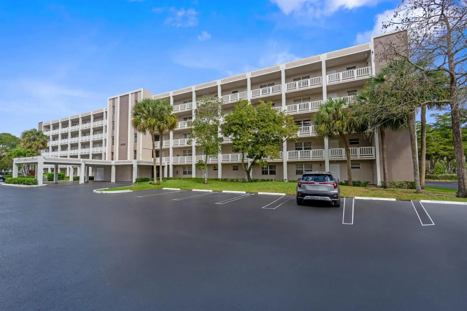 8735 Ramblewood Drive # 409, Coral Springs, FL 33071