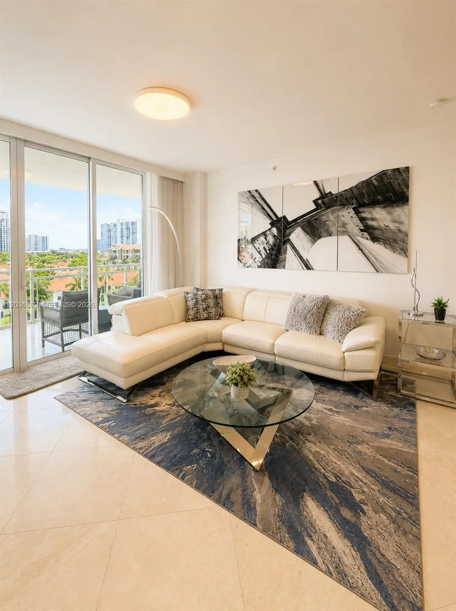 3000 NE 188th St # 604, Aventura, FL 33180 photo 10