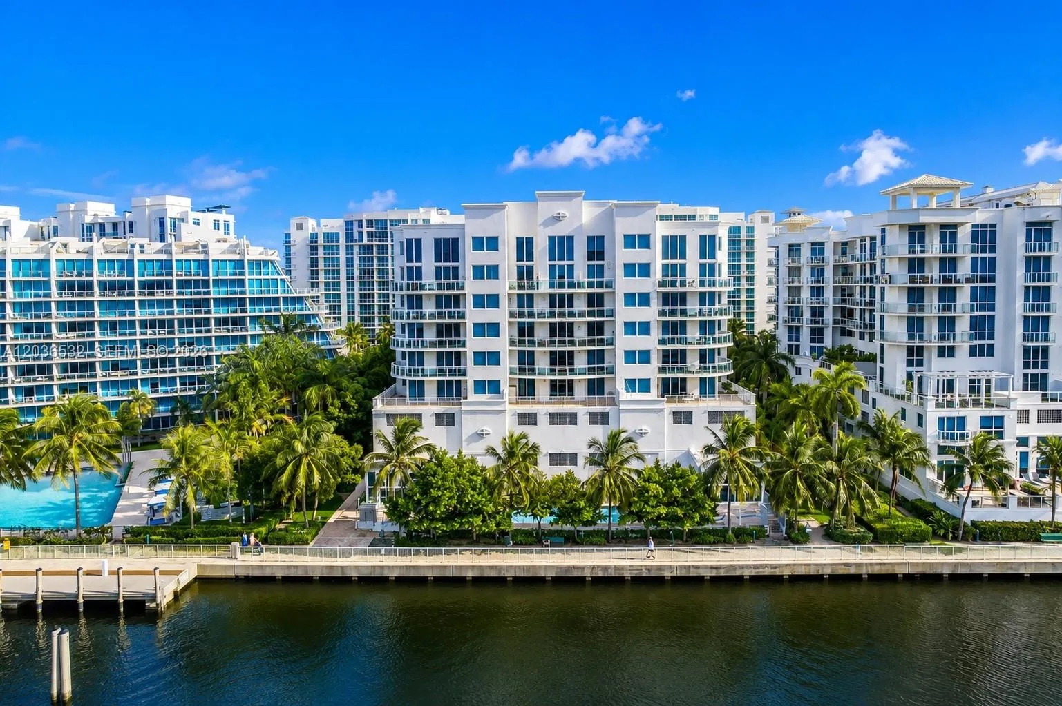3000 NE 188th St # 604, Aventura, FL 33180 photo 3