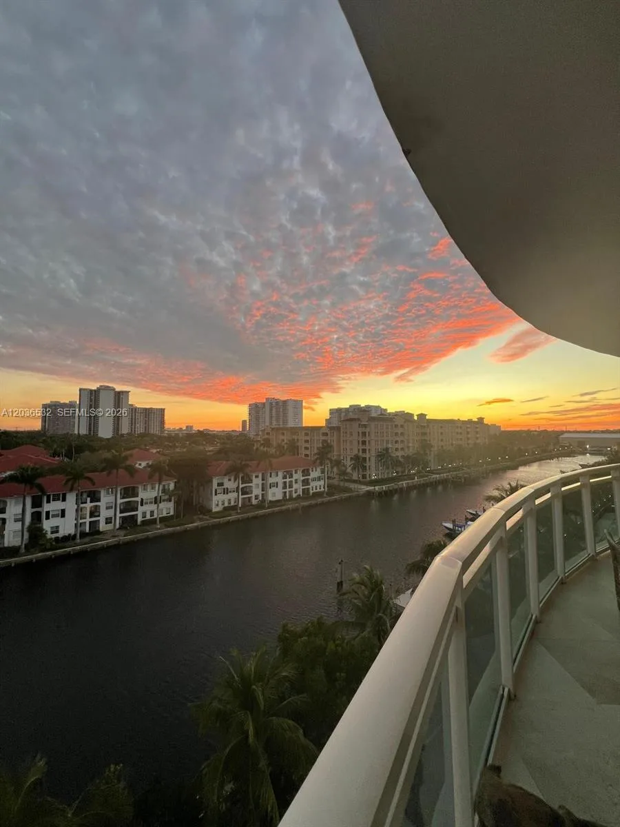 3000 NE 188th St # 604, Aventura, FL 33180 photo 8