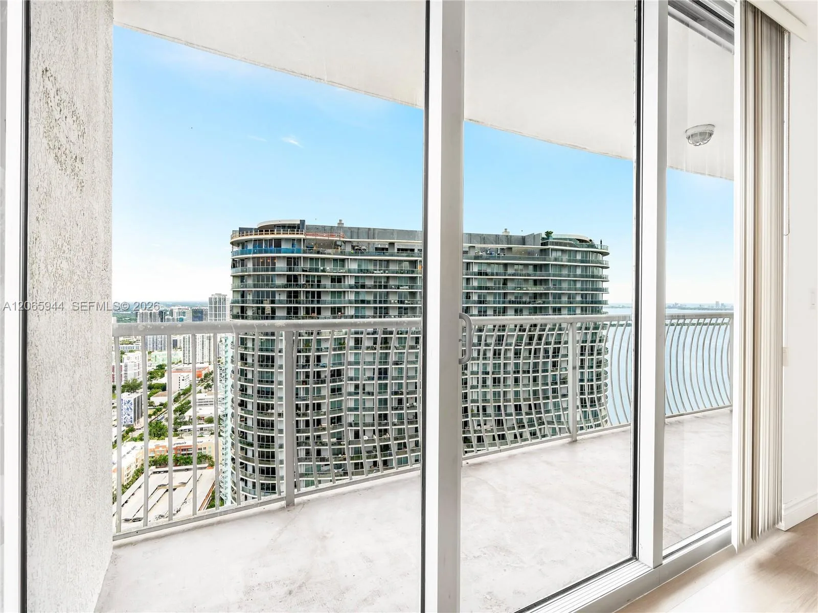 1750 N Bayshore Dr # PH-5309, Miami, FL 33132 photo 11