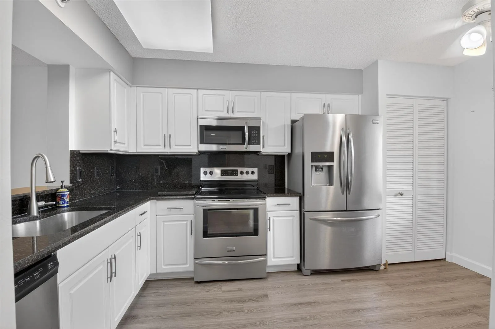 6080 Huntwick Terrace # 405, Delray Beach, FL 33484