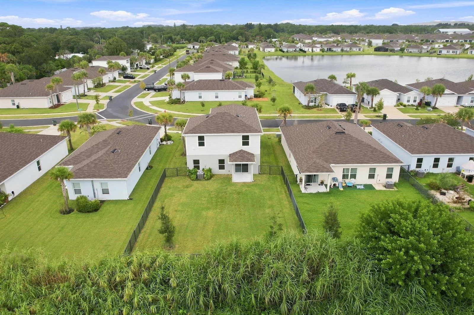 484 CHERIMOYA Street, Fort Pierce, FL 34981 photo 5