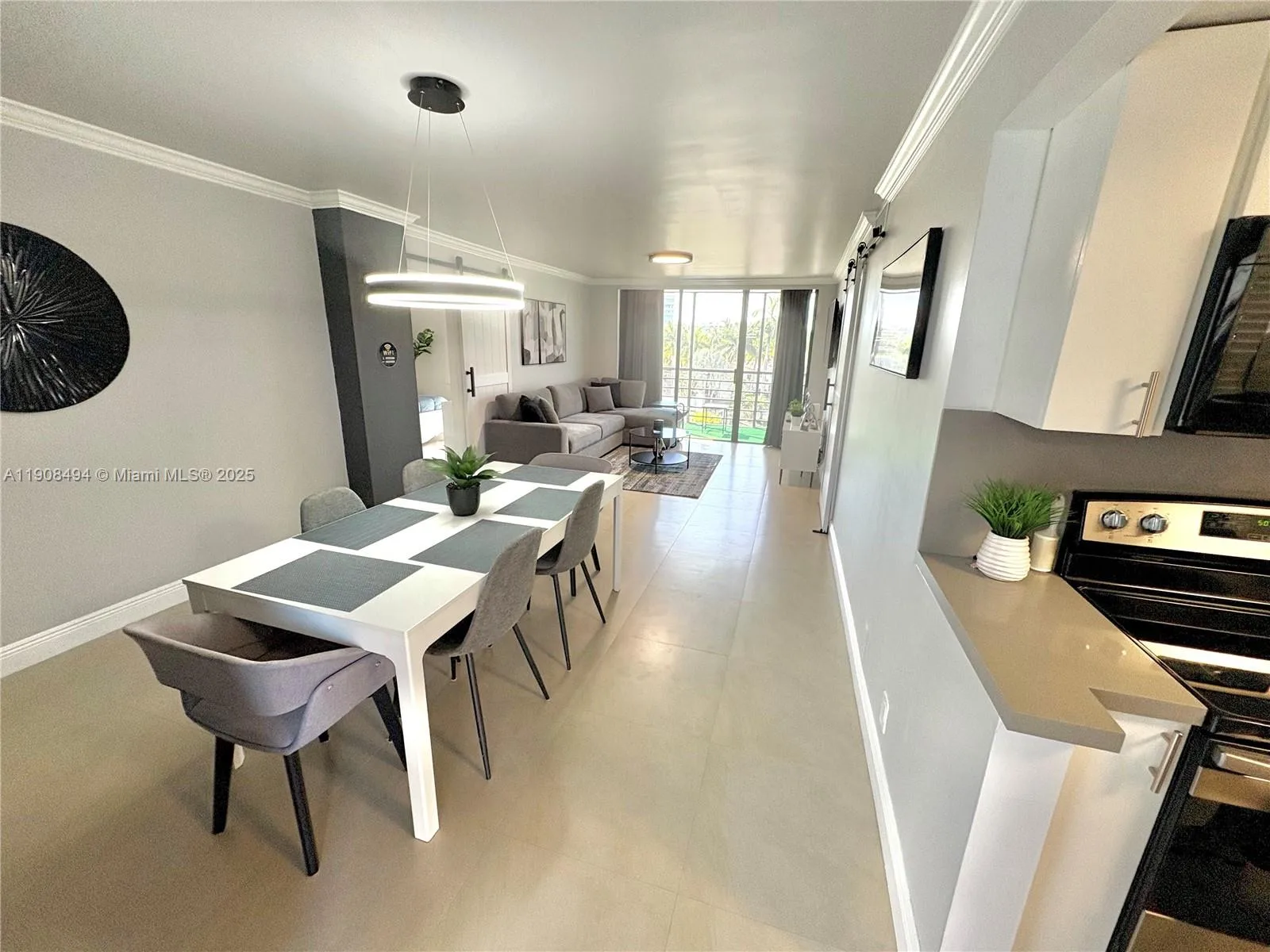 20500 W Country Club Dr # 501, Aventura, FL 33180 photo 3