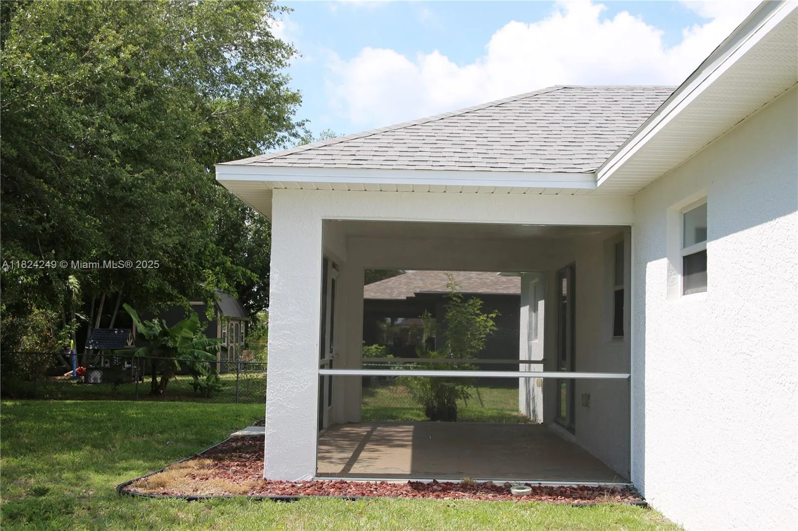 1716 NE 6TH PL, Cape Coral, FL 33909 photo 3