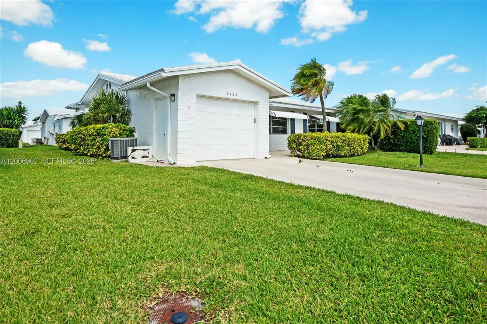 2103 SW 20th Cir, Boynton Beach, FL 33426 photo 2