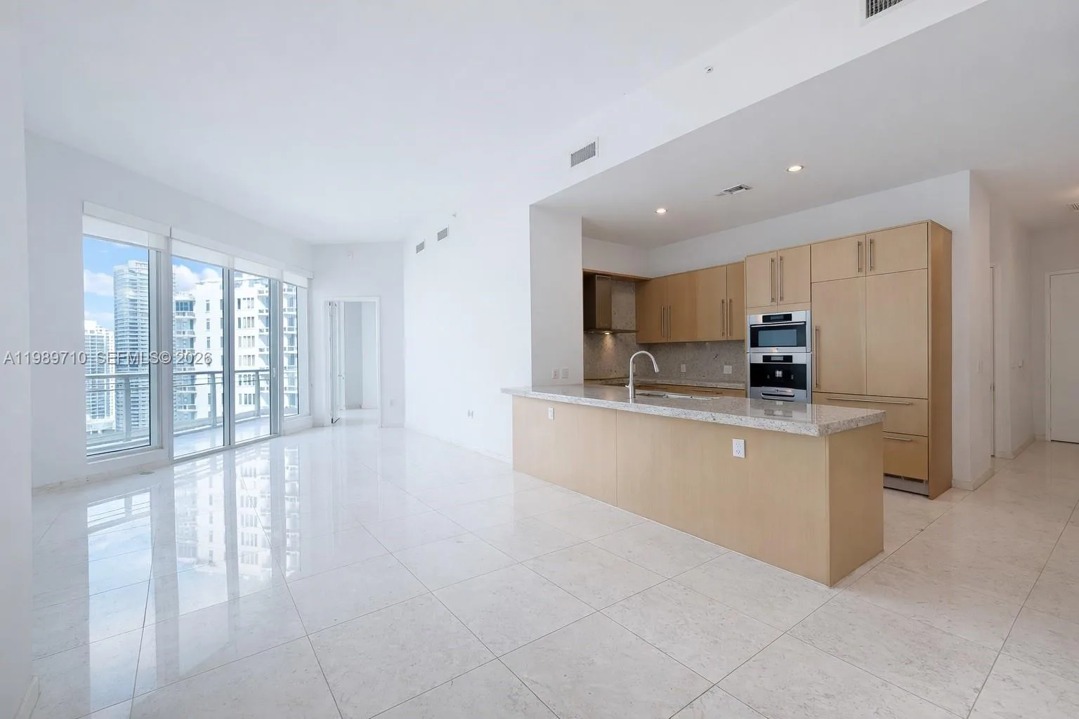 900 Brickell Key Blvd # 2505, Miami, FL 33131