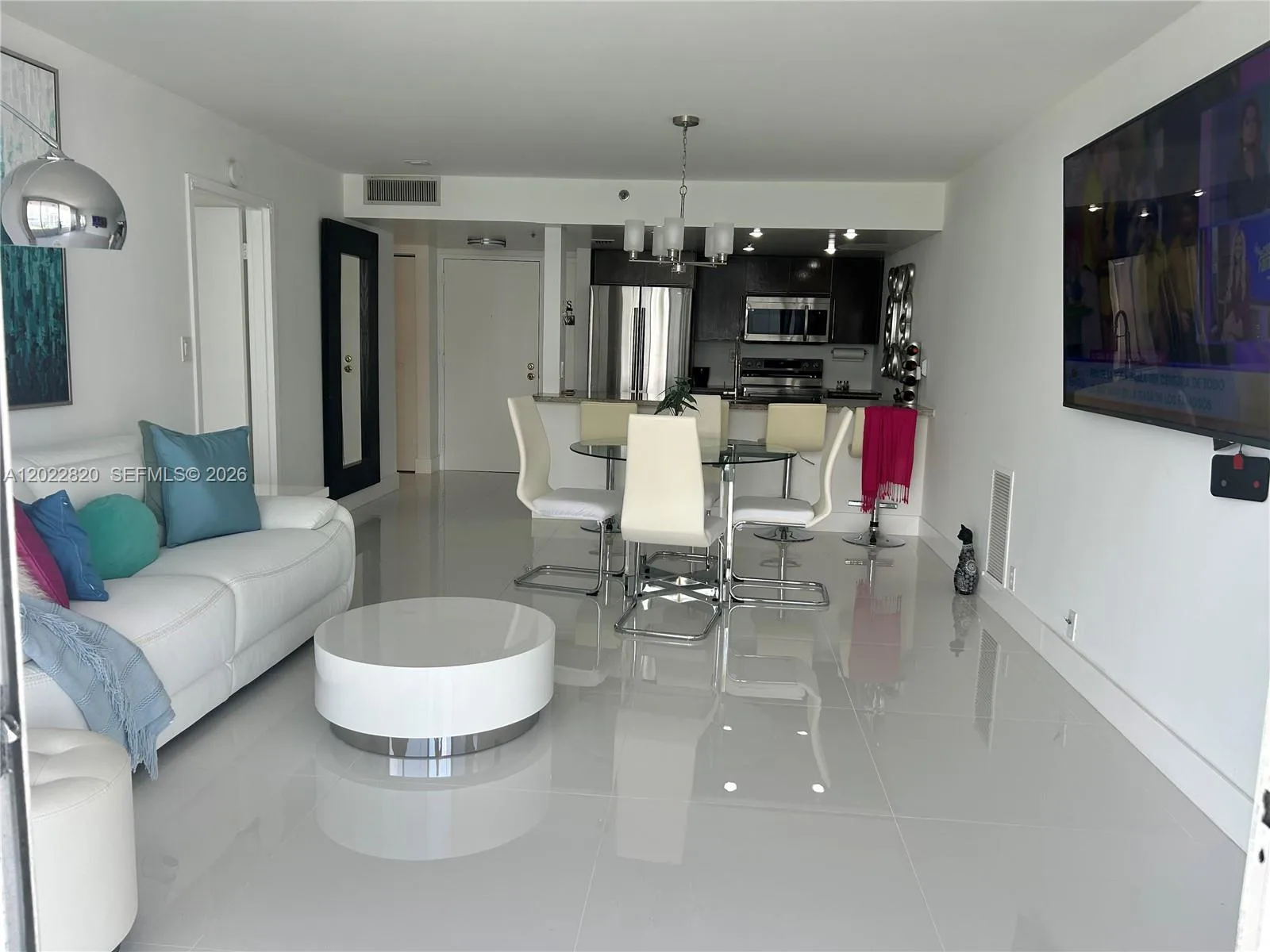 7601 E Treasure Dr # 2012, North Bay Village, FL 33141 photo 4